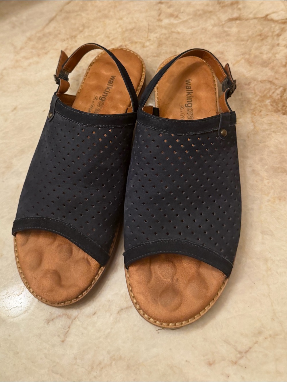 Walking Cradles Navy leather sandals Sz 9.5
